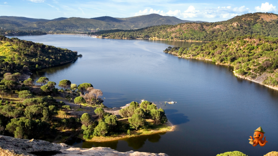 Fotografía del embalse del Atazar.